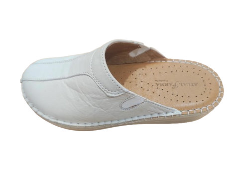 AtualConforto Chinelo em Pele Branco