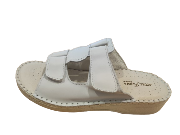 Atualconforto Chinelo em Pele Branco Aberto